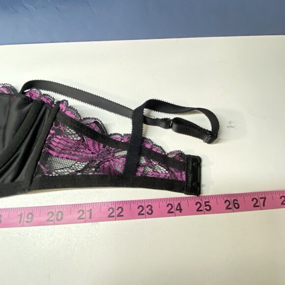 CHANTAL THOMASS Victoria Secret Women Underwire Bra Sz 34C Pink Black Lace 2-27 - Picture 4 of 8